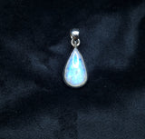 Rainbow Moonstone Pendant 3SSRMP1