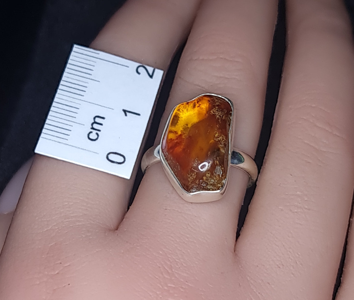 Amber Ring Size 9 3SSAR1