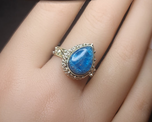 Blue Apatite Teardrop Ring 3SSBAR