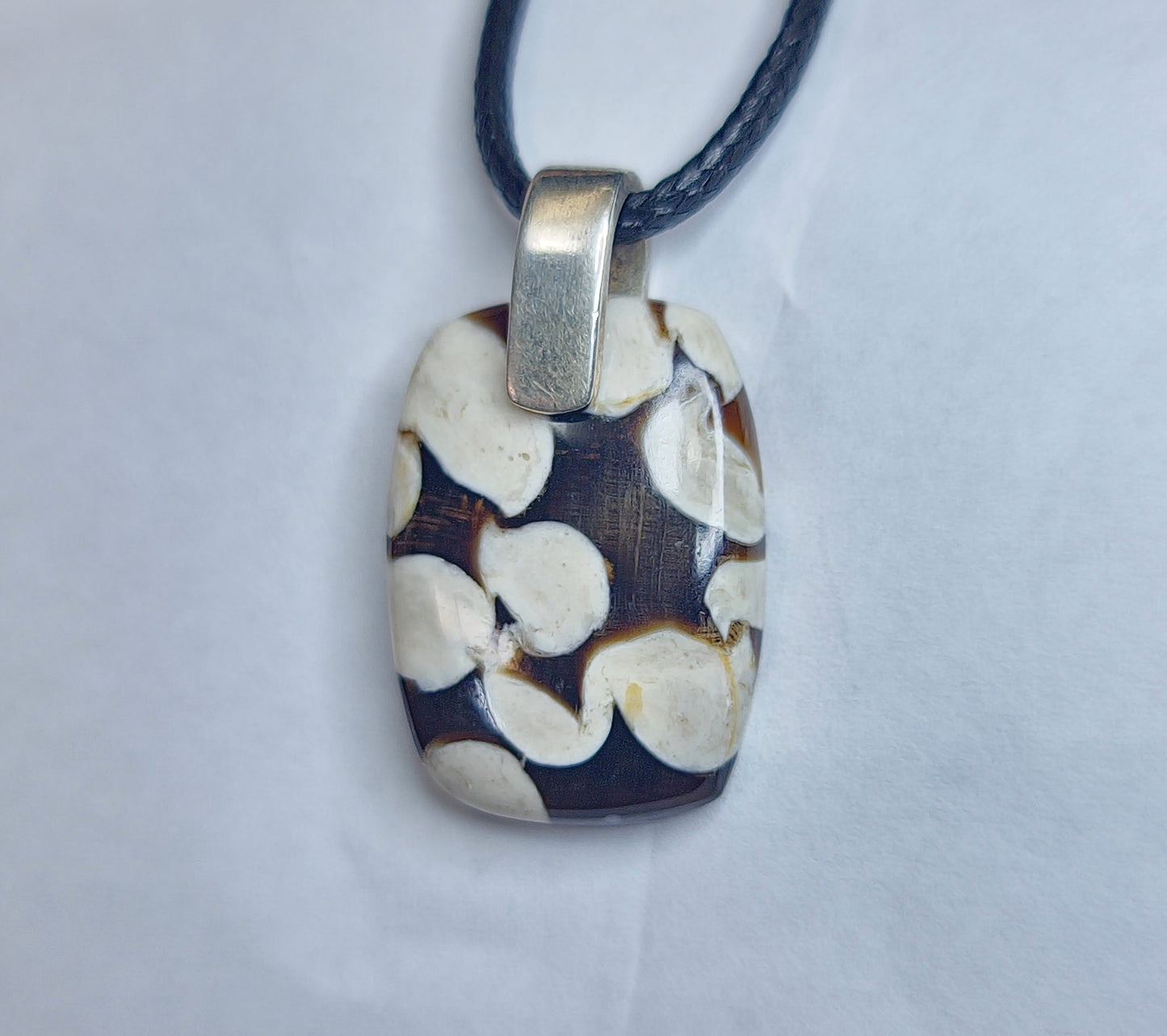 Peanut Wood Pendant 3SSPWP1