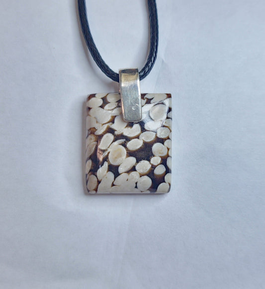 Peanut Wood Pendant 3SSPWP2