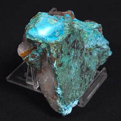 Chrysocolla with Cuprite, Malachite and Quartz Rough from Mt. Isa ZRC009