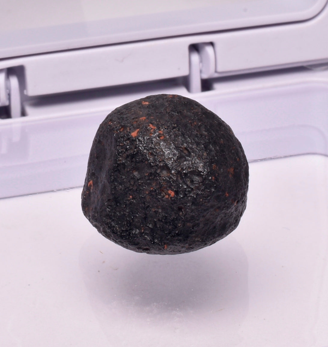 AUSTRALITE, METEORITE FROM SOUTH AUSTRALIA MT120