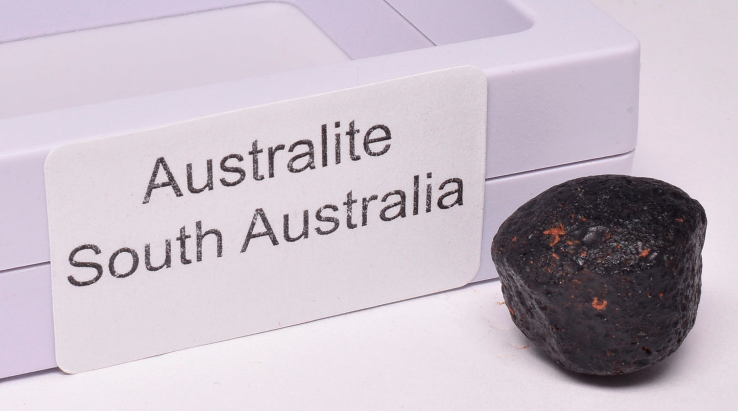 AUSTRALITE, METEORITE FROM SOUTH AUSTRALIA MT120