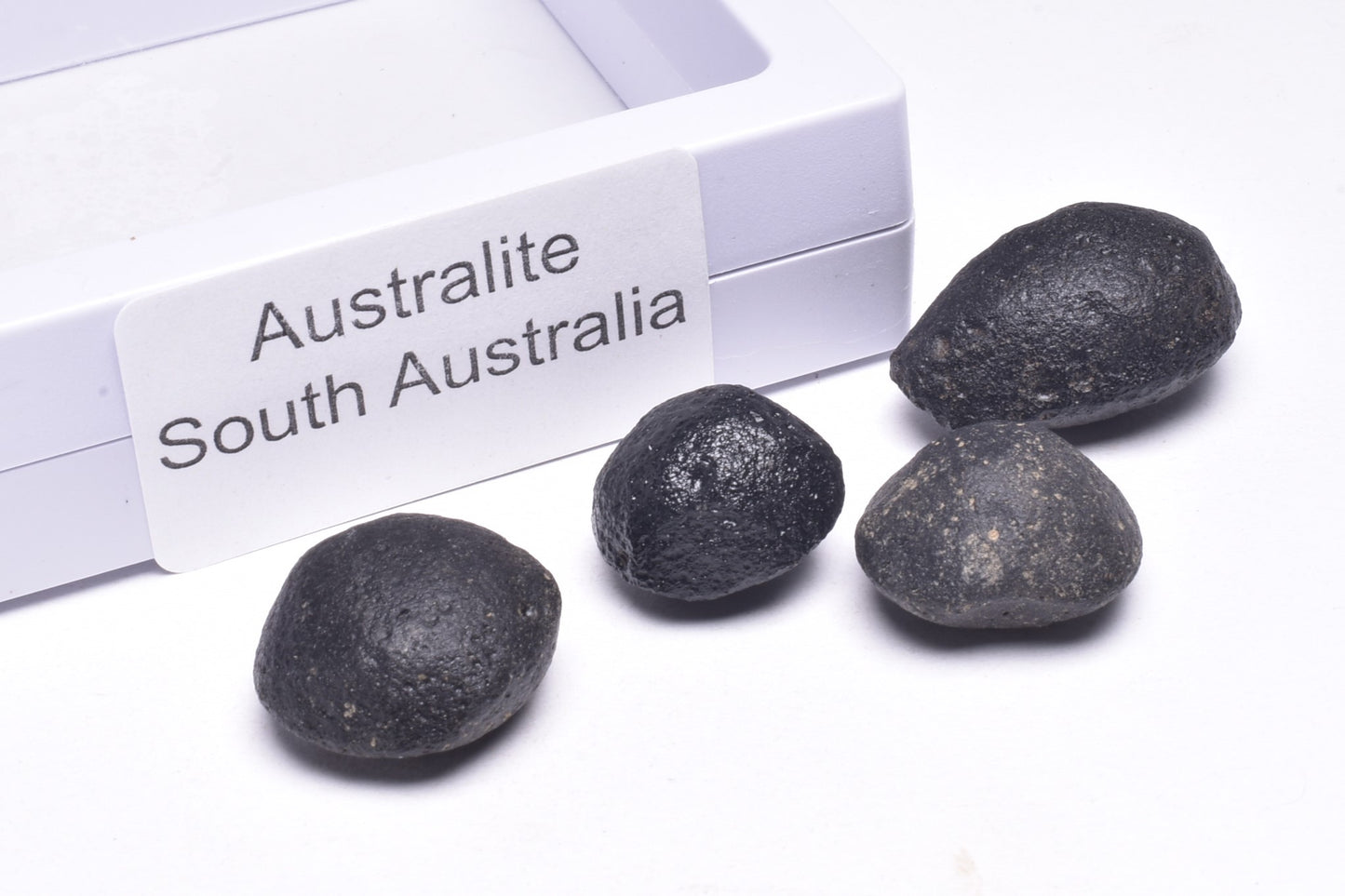 4 x AUSTRALITE, METEORITE FROM SOUTH AUSTRALIA MT39