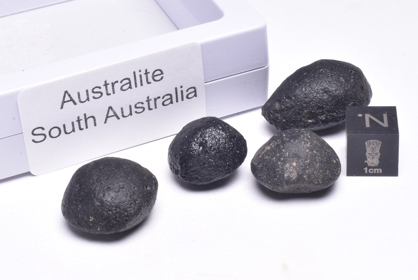 4 x AUSTRALITE, METEORITE FROM SOUTH AUSTRALIA MT39