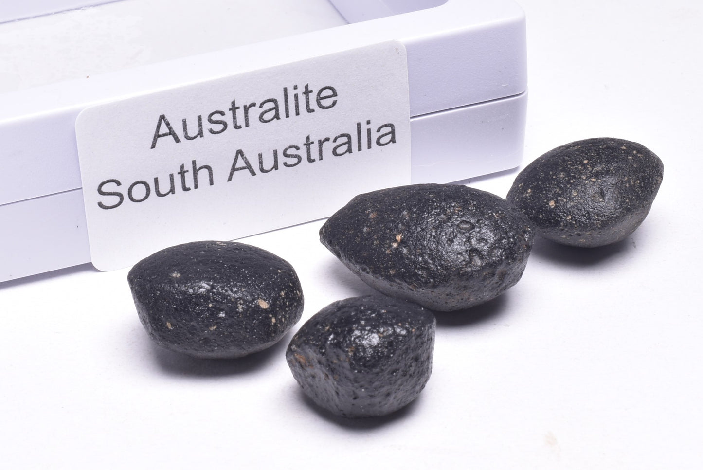 4 x AUSTRALITE, METEORITE FROM SOUTH AUSTRALIA MT39