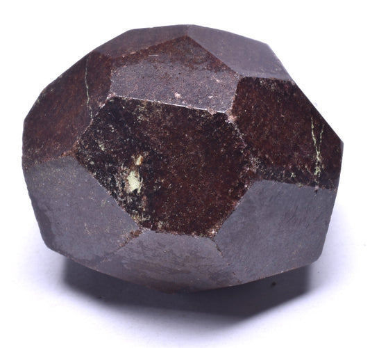 GARNET in NATURAL FORM FROM INDIA P740