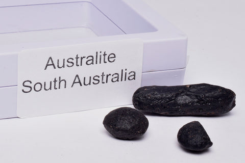 3 x AUSTRALITE, METEORITE FROM SOUTH AUSTRALIA MT96