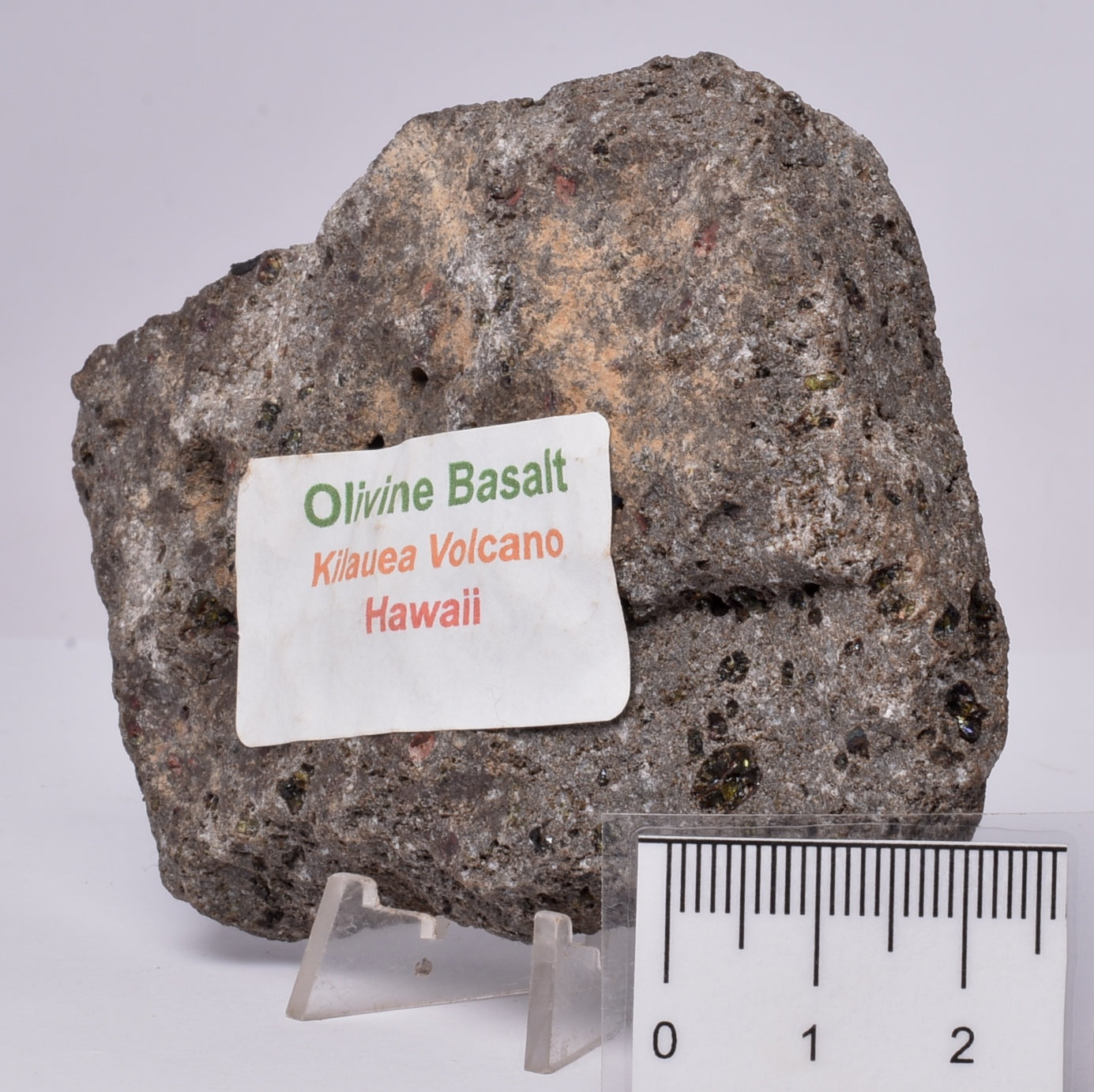 OLIVINE BASALT SLICE, KILAUEA VOLCANO, HAWAII S319