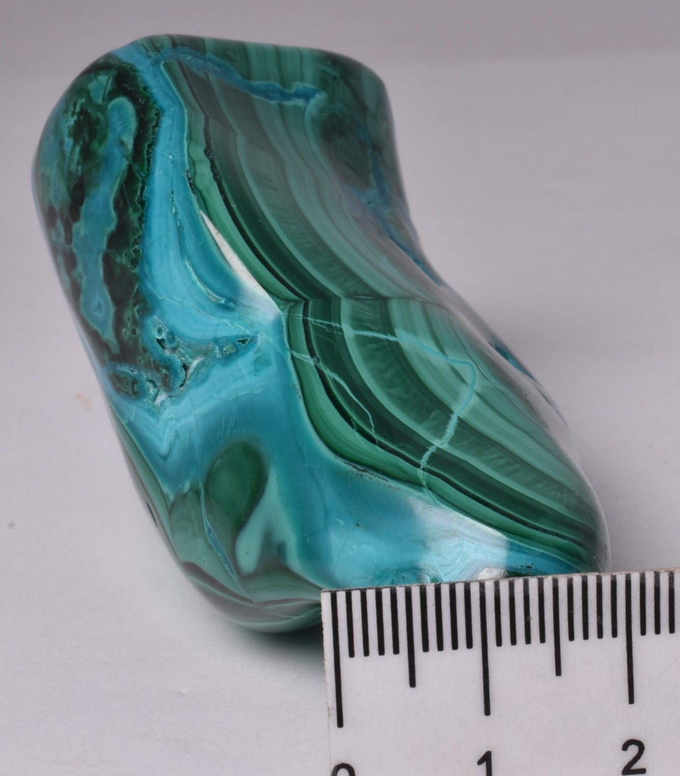 MALACHITE POLISHED CRYSTAL FREEFORM P485