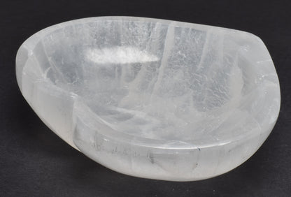 SELENITE HEART SHAPE BOWL 10 CM SE2