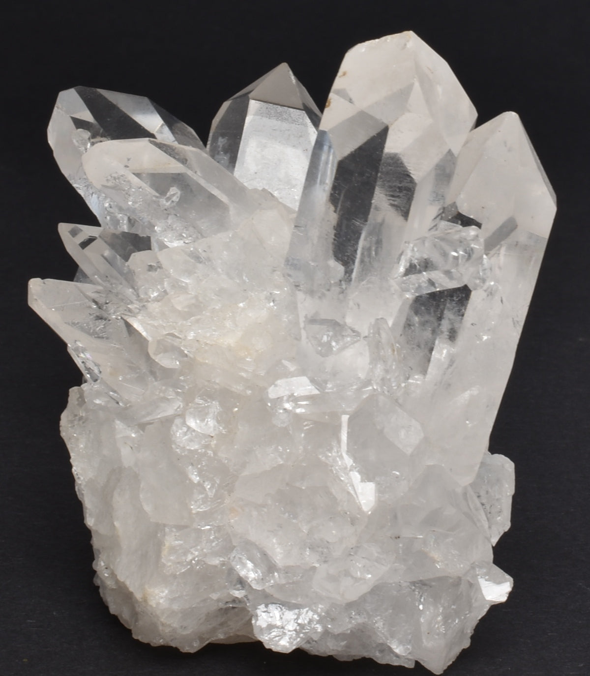 CLEAR QUARTZ CLUSTER of POINTS P587