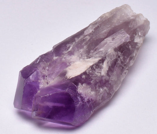 DOG TOOTH AMETHYST POINTS P154