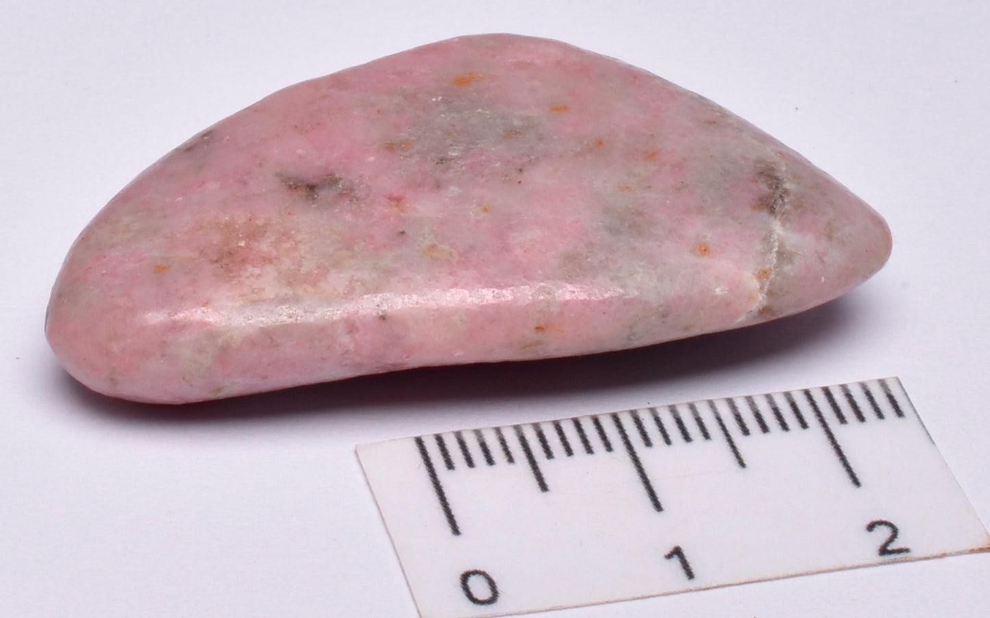 THULITE POLISHED TUMBLE 4 cm P163