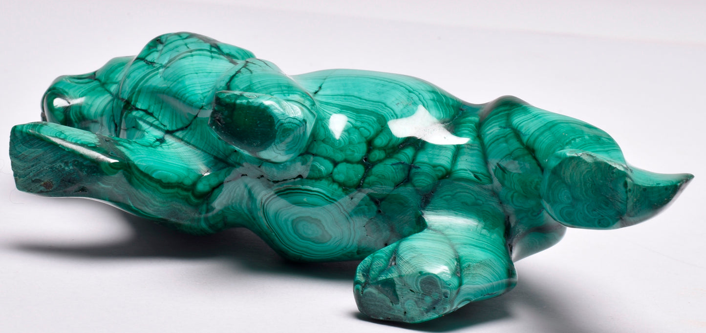 MALACHITE CRYSTAL LION CARVING