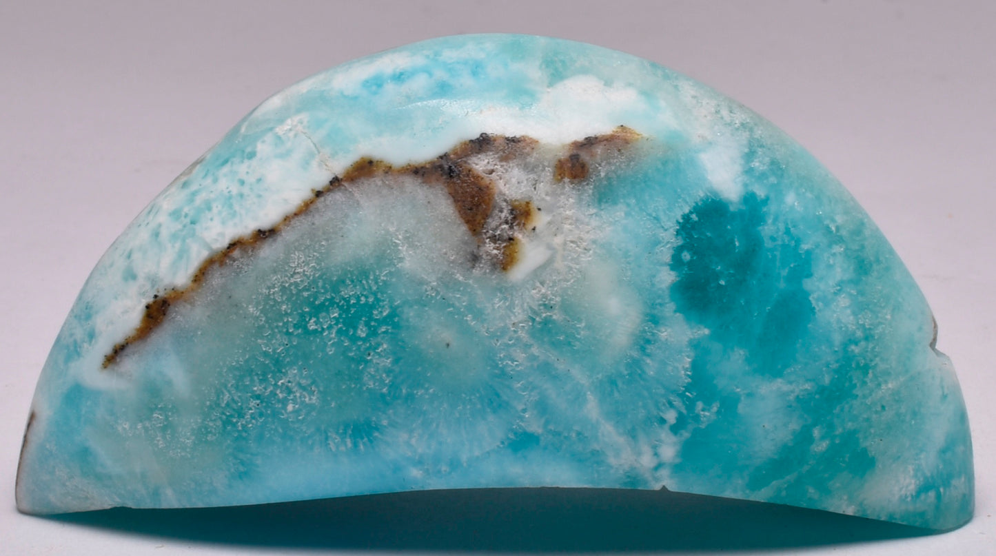 CARIBBEAN CALCITE POLISHED CARVED MOON P457