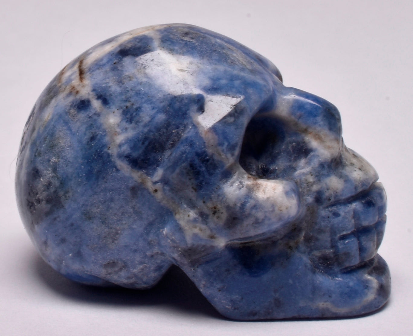 SODALITE CRYSTAL CARVED SKULL P459