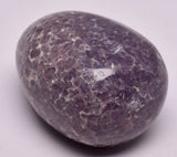 GRAPE AGATE EGG P557