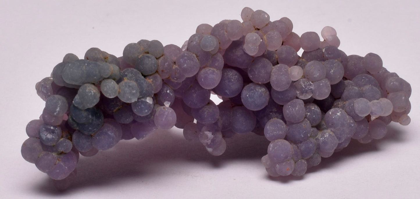 GRAPE AGATE CLUSTER P560