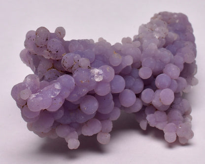 GRAPE AGATE CLUSTER P562