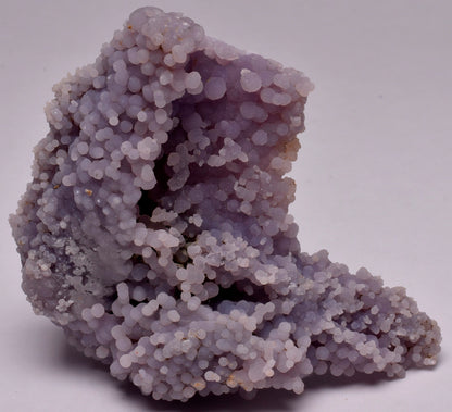 GRAPE AGATE CLUSTER P676