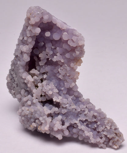 GRAPE AGATE CLUSTER P676