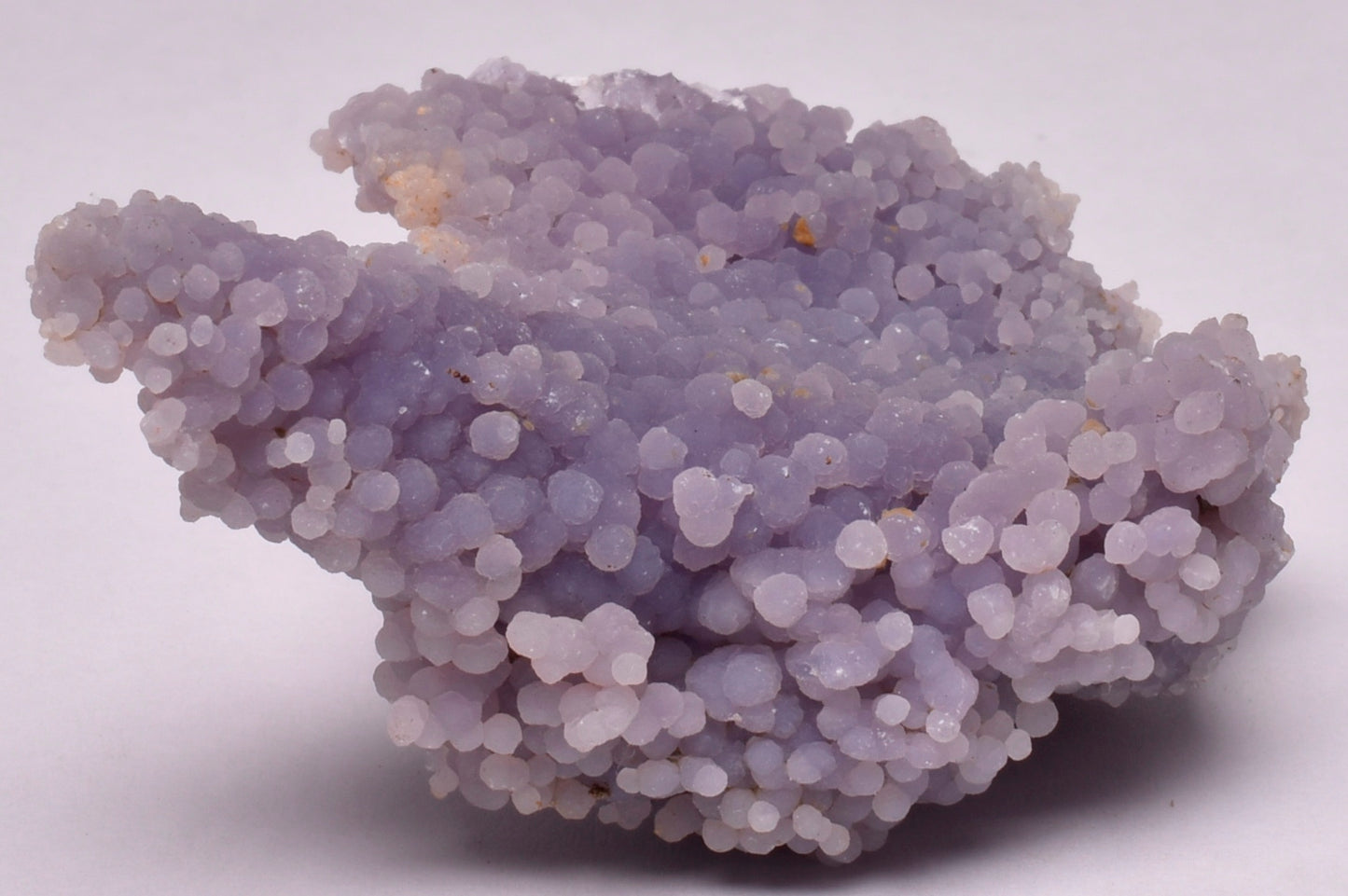 GRAPE AGATE CLUSTER P676