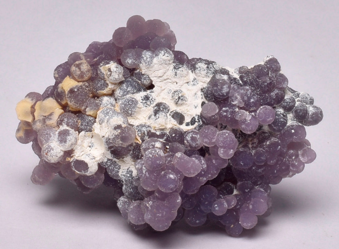 GRAPE AGATE CLUSTER P680