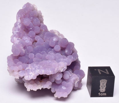 GRAPE AGATE CLUSTER P574