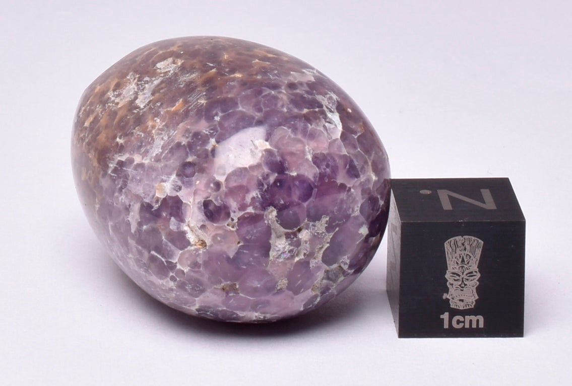 GRAPE AGATE EGG P712