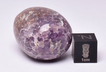 GRAPE AGATE EGG P712