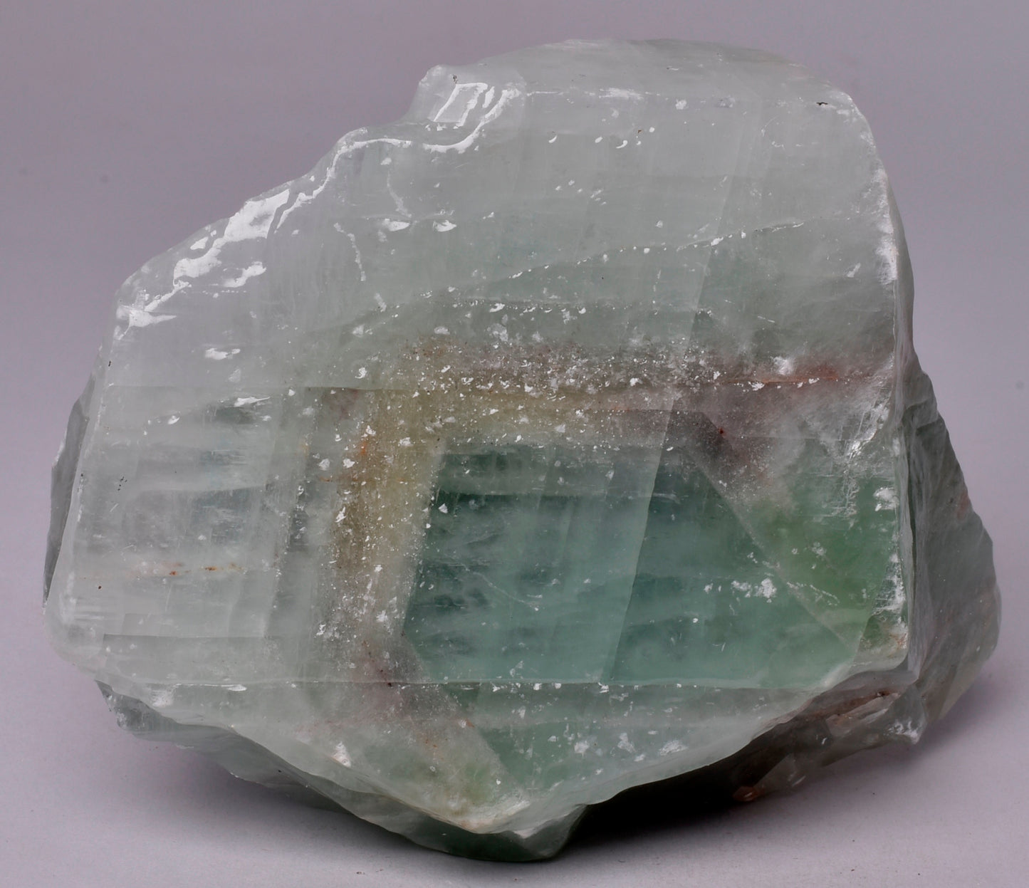 GREEN CALCITE CRYSTAL IN NATURAL FORM P78