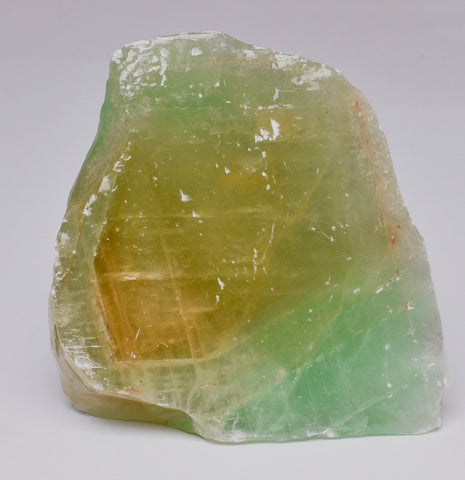 GREEN CALCITE CRYSTAL IN NATURAL FORM P88