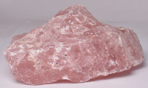 ROSE QUARTZ ROUGH CRYSTAL IN NATURAL FORM, R36