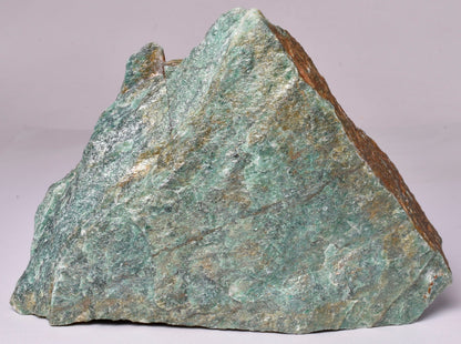 FUCHSITE NATURAL ROUGH ROCK R39