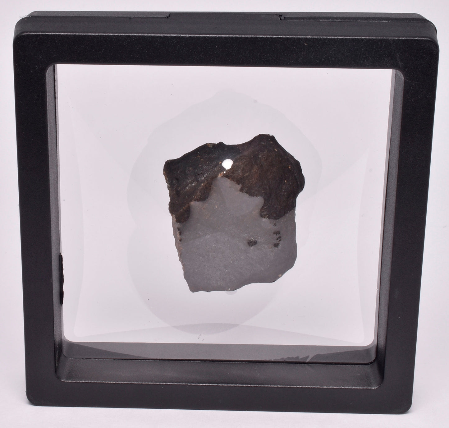 WILUNA METEORITE H5 CHONDRITE, FELL 1967. 35.2 grams, Western Australia MT29