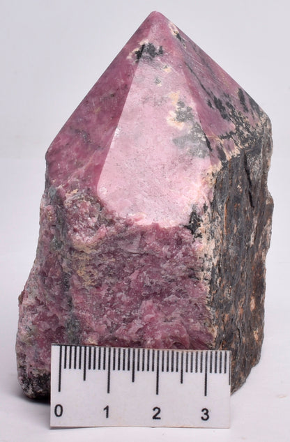 RHODONITE 6 SIDED CARVED POINT P947