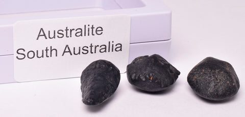 3 x AUSTRALITE, METEORITE FROM SOUTH AUSTRALIA MT122