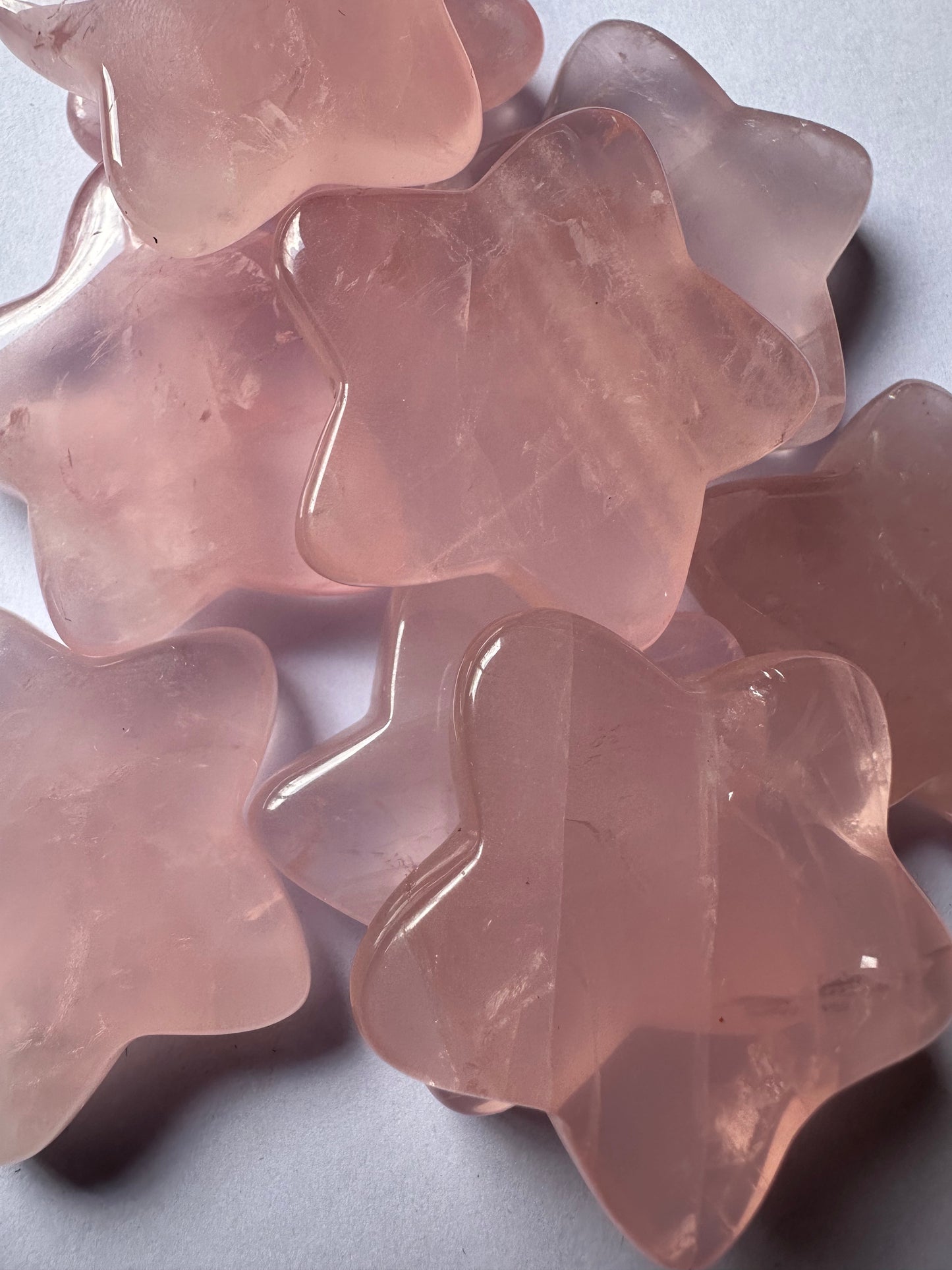 ROSE QUARTZ CARVED POLISHED STAR P30