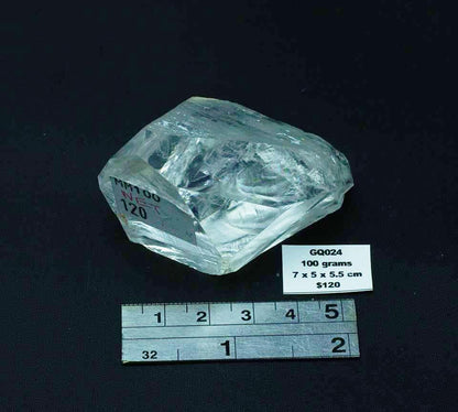 QUARTZ NATURAL CRYSTAL POINT GQ024