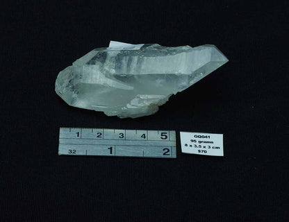 QUARTZ NATURAL CRYSTAL POINT GQ041