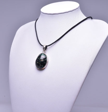 MALACHITE PENDANT J28