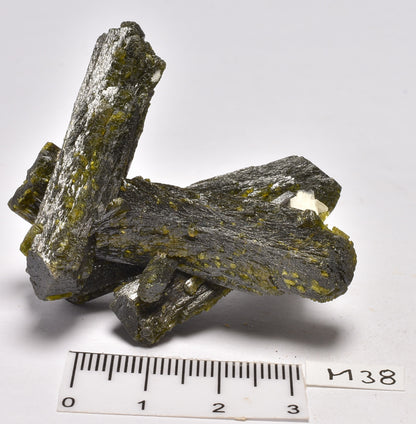 EPIDOTE Specimen, Malawi, Africa M38