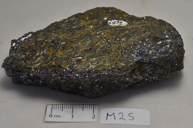 WOLLASTONITE on GALENA, Broken Hill NSW, Australia (M25)