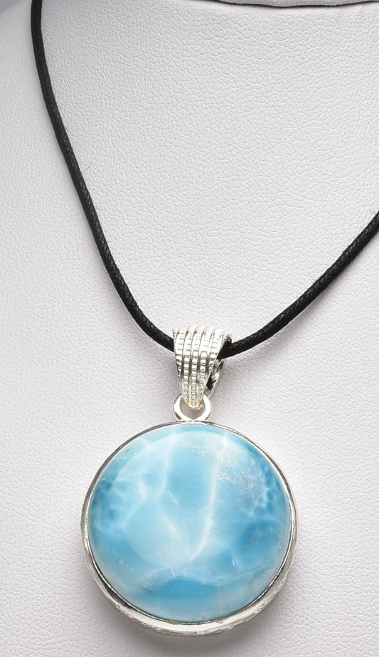 LARIMAR CIRCLE PENDENT J67