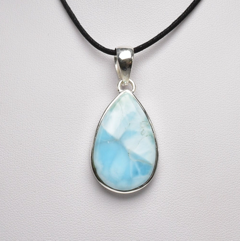 LARIMAR TEAR DROP PENDENT J74