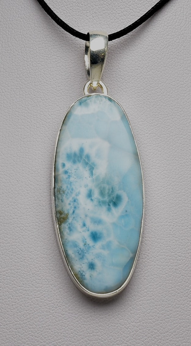 LARIMAR OVAL PENDENT J72