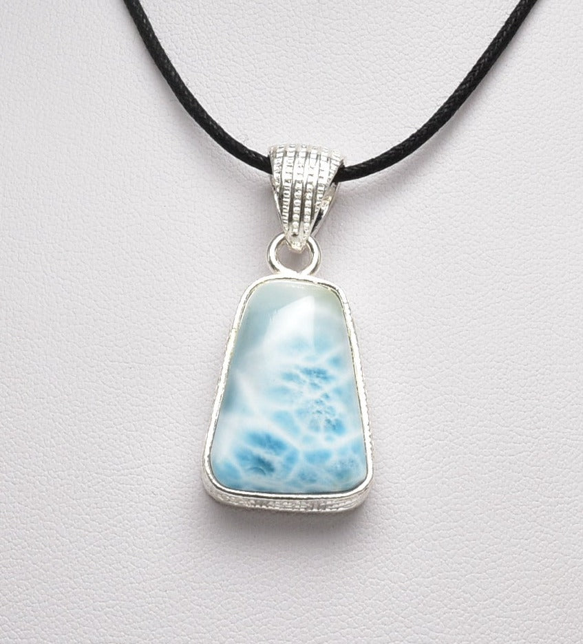 LARIMAR PENDANT J102