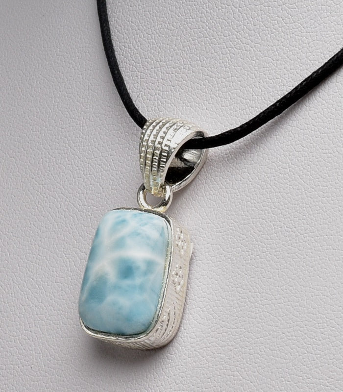 LARIMAR RECTANGLE PENDENT J76